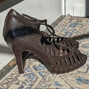 Steve Madden T-strap pumps